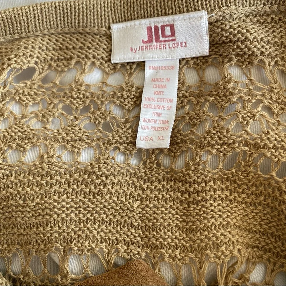 JLo halter top, 100% cotton EUC Size XL - Picture 3 of 7